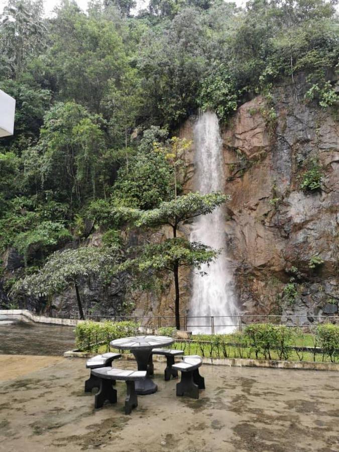 Mr.J Homestay Taiping Extérieur photo